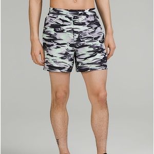 Lululemon Pace Breaker Linerless Short 5"